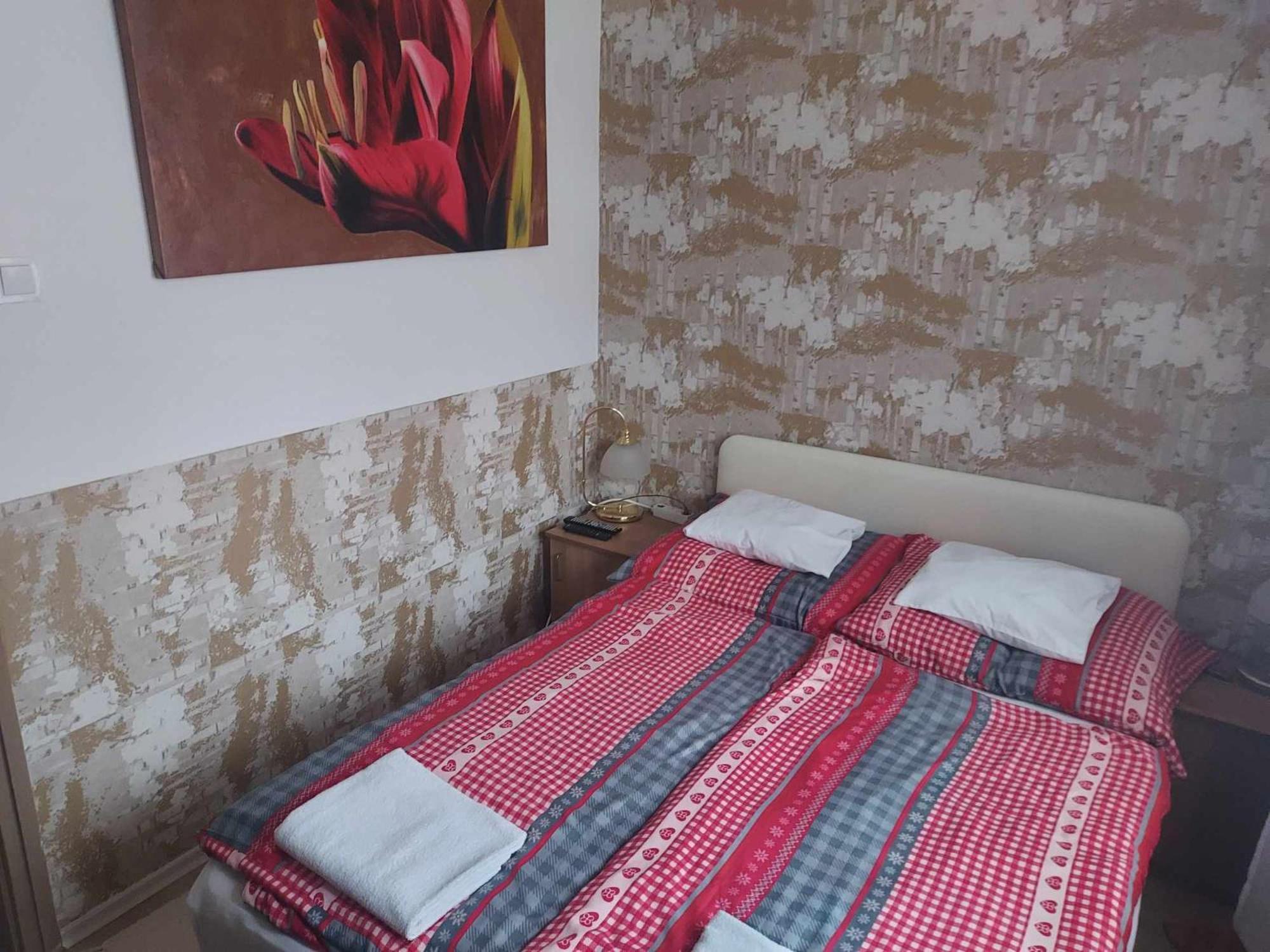 Petra Vendeghaz Hotel Szekszard Ngoại thất bức ảnh